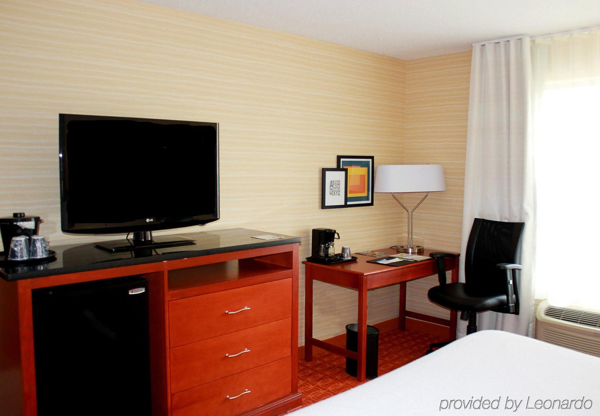 Fairfield Inn & Suites Detroit Farmington Hills Exteriér fotografie